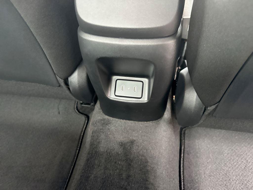 New 2026 Hyundai Elantra Sport w/ Cargo Package FWD image 33