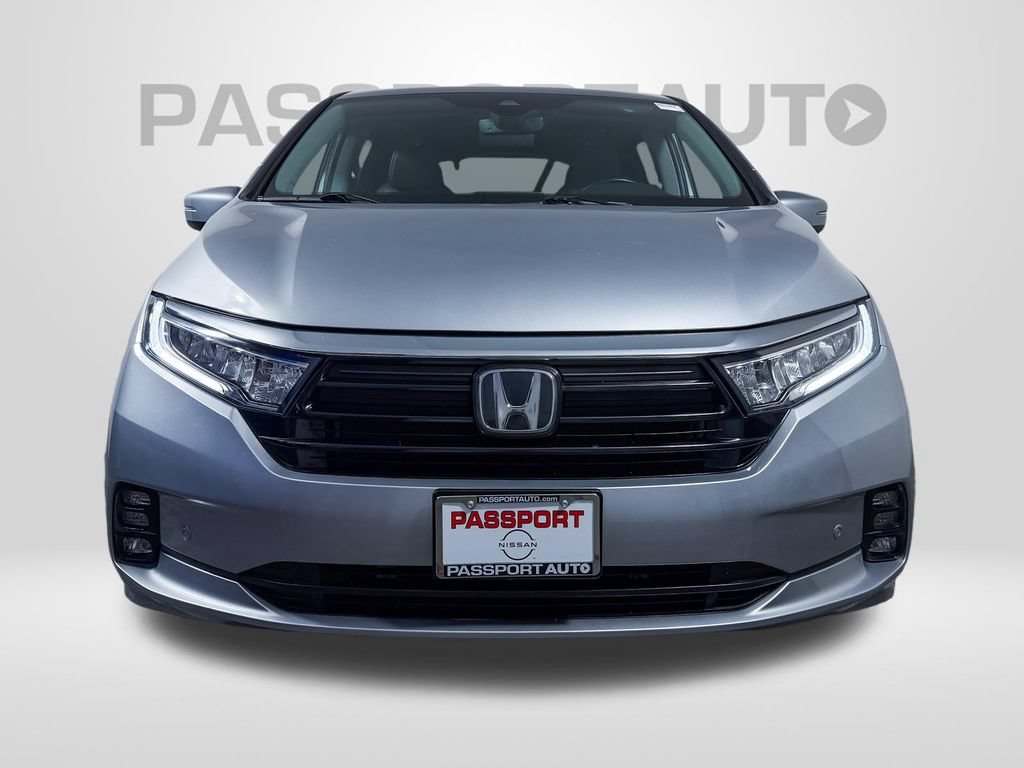 Used 2023 Honda Odyssey Touring image 2