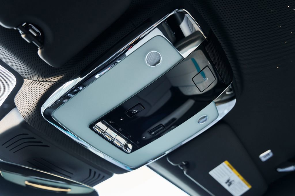 Used 2025 Rolls-Royce Ghost AWD/4WD image 95