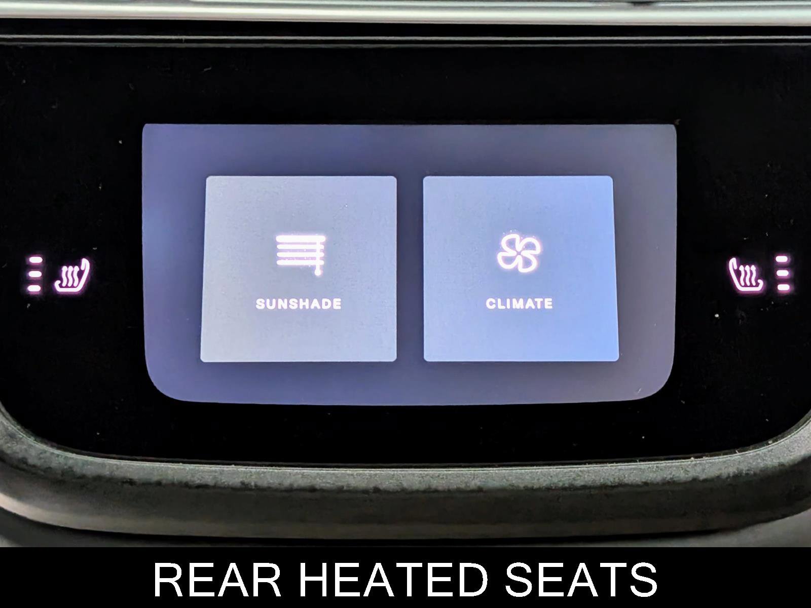 Used 2022 Lucid Air Grand Touring image 24