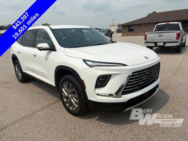 Used 2026 Buick Enclave Preferred AWD/4WD image 8