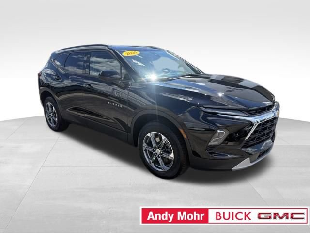 Used 2024 Chevrolet Blazer LT w/ Convenience Package FWD video 2