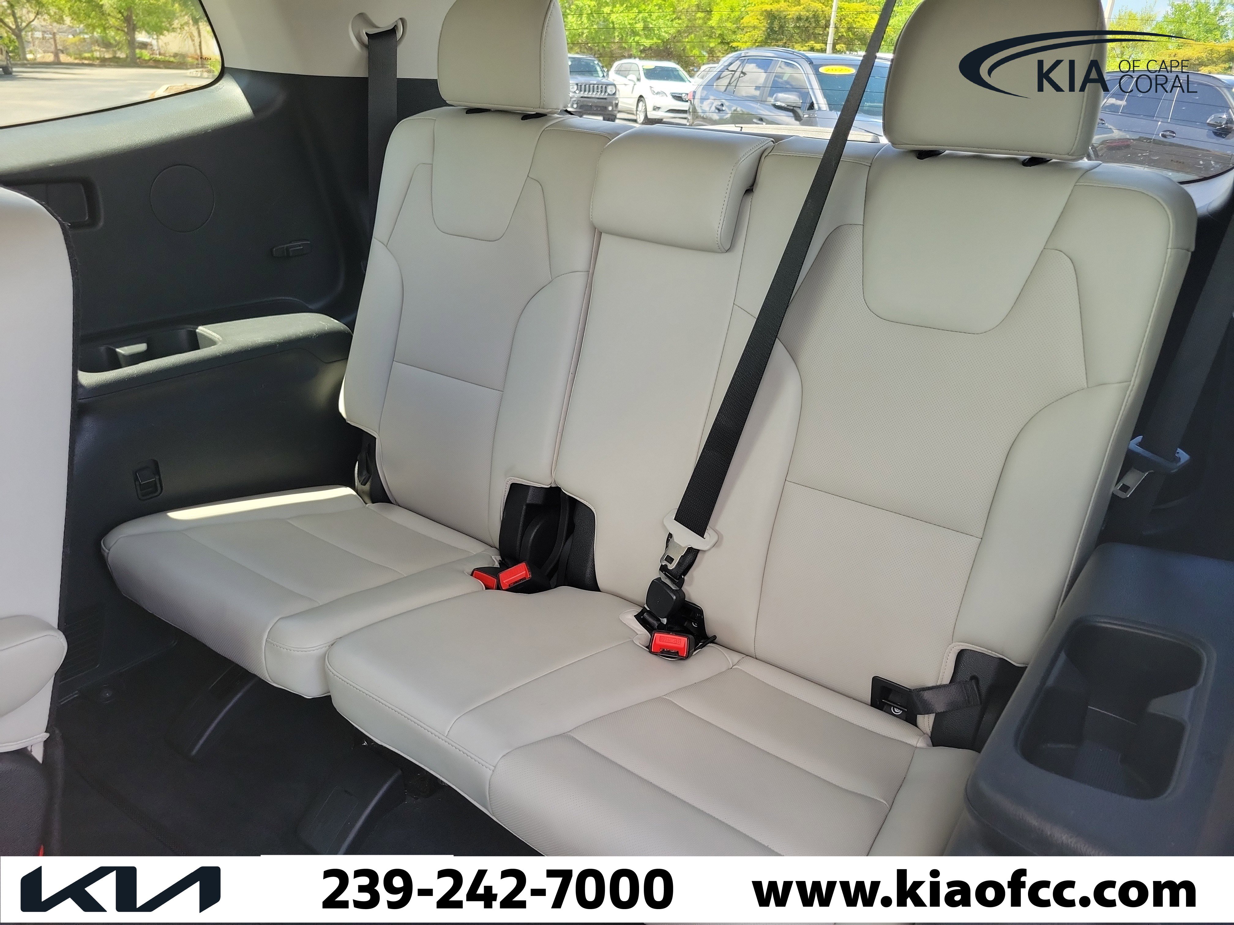 Used 2022 Kia Telluride S image 13