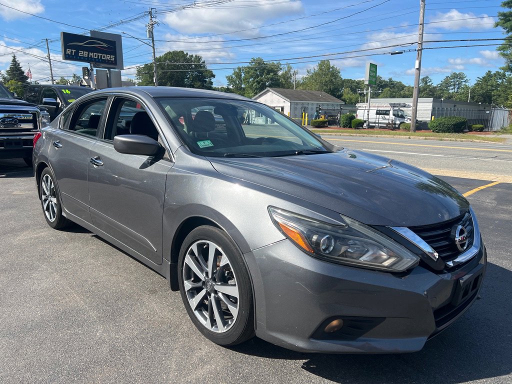 Used 2016 Nissan Altima 2.5 SR image 6