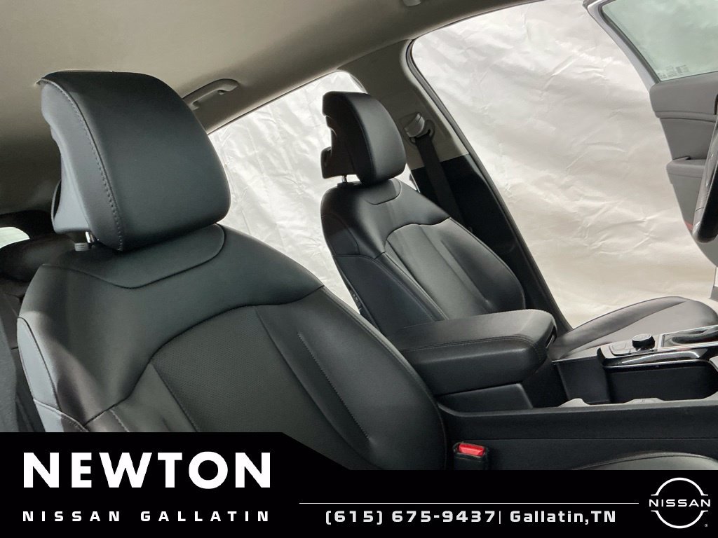 Used 2025 Kia Sportage EX AWD/4WD image 17