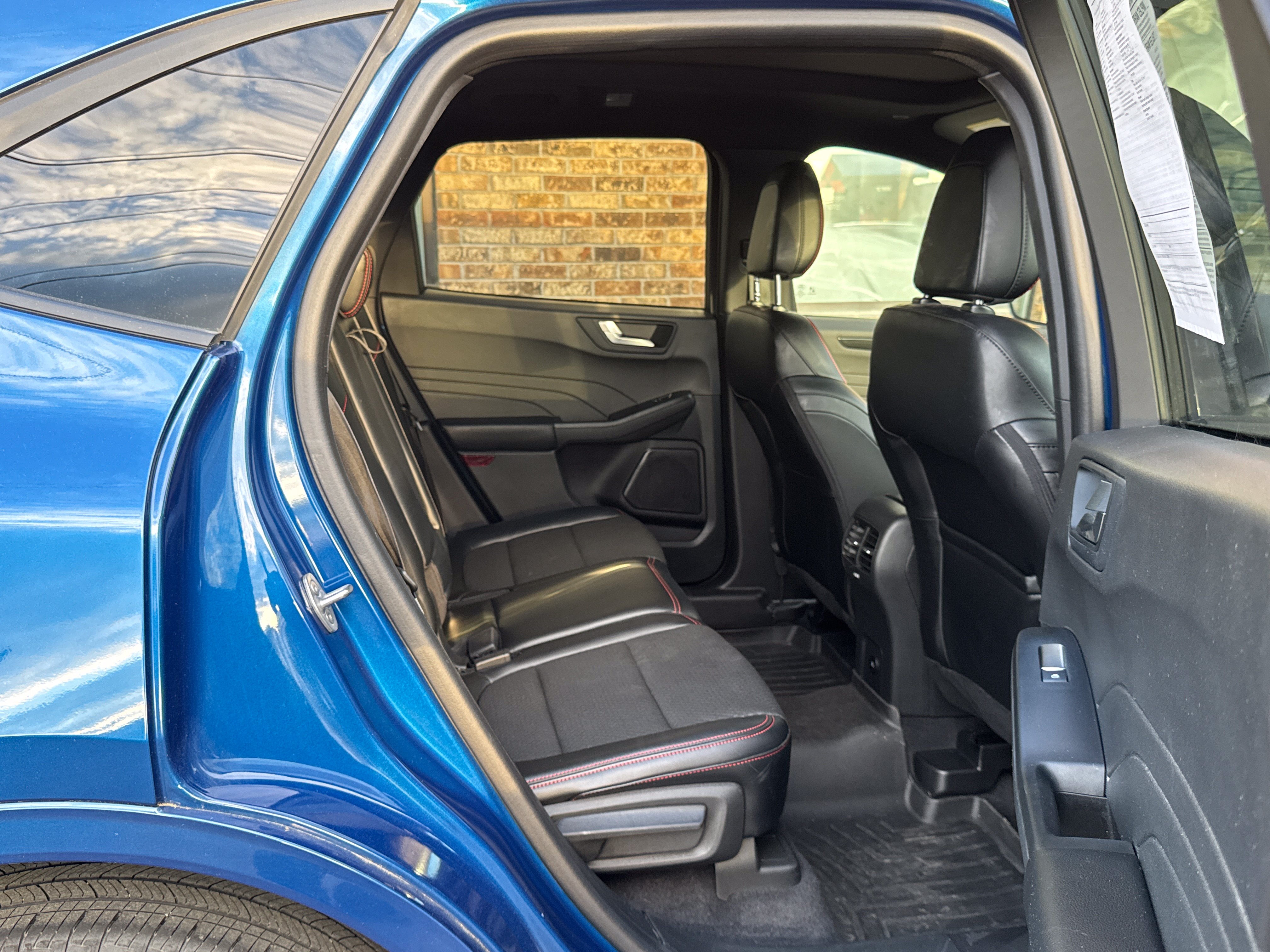 Used 2023 Ford Escape ST-Line w/ Tech Pack #1 AWD/4WD image 12
