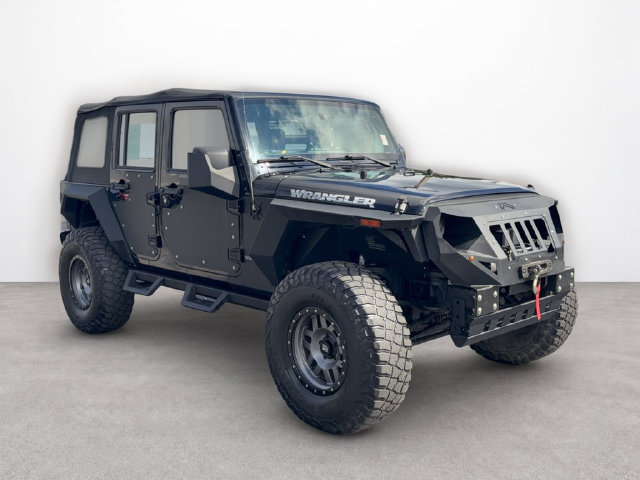 Used 2018 Jeep Wrangler Unlimited Sport w/ Connectivity Group AWD/4WD image 7