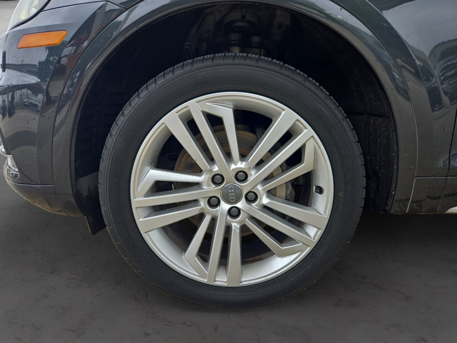 Used 2018 Audi Q5 2.0T Premium Plus w/ Premium Plus Package AWD/4WD image 9