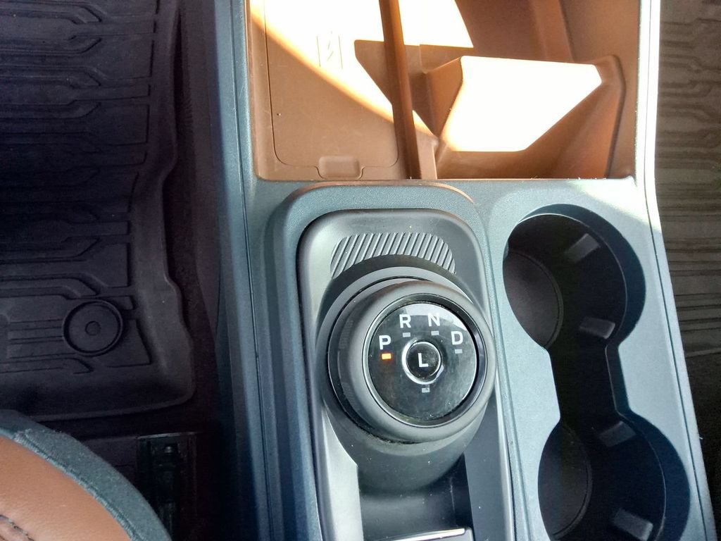 Used 2024 Ford Maverick Lariat AWD/4WD image 15