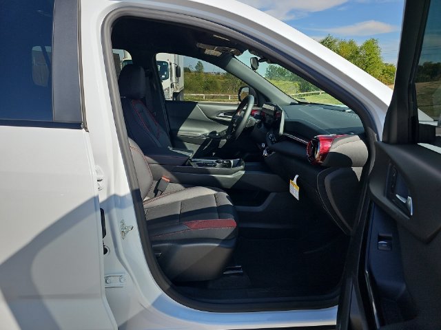 New 2027 Chevrolet Equinox RS FWD image 28