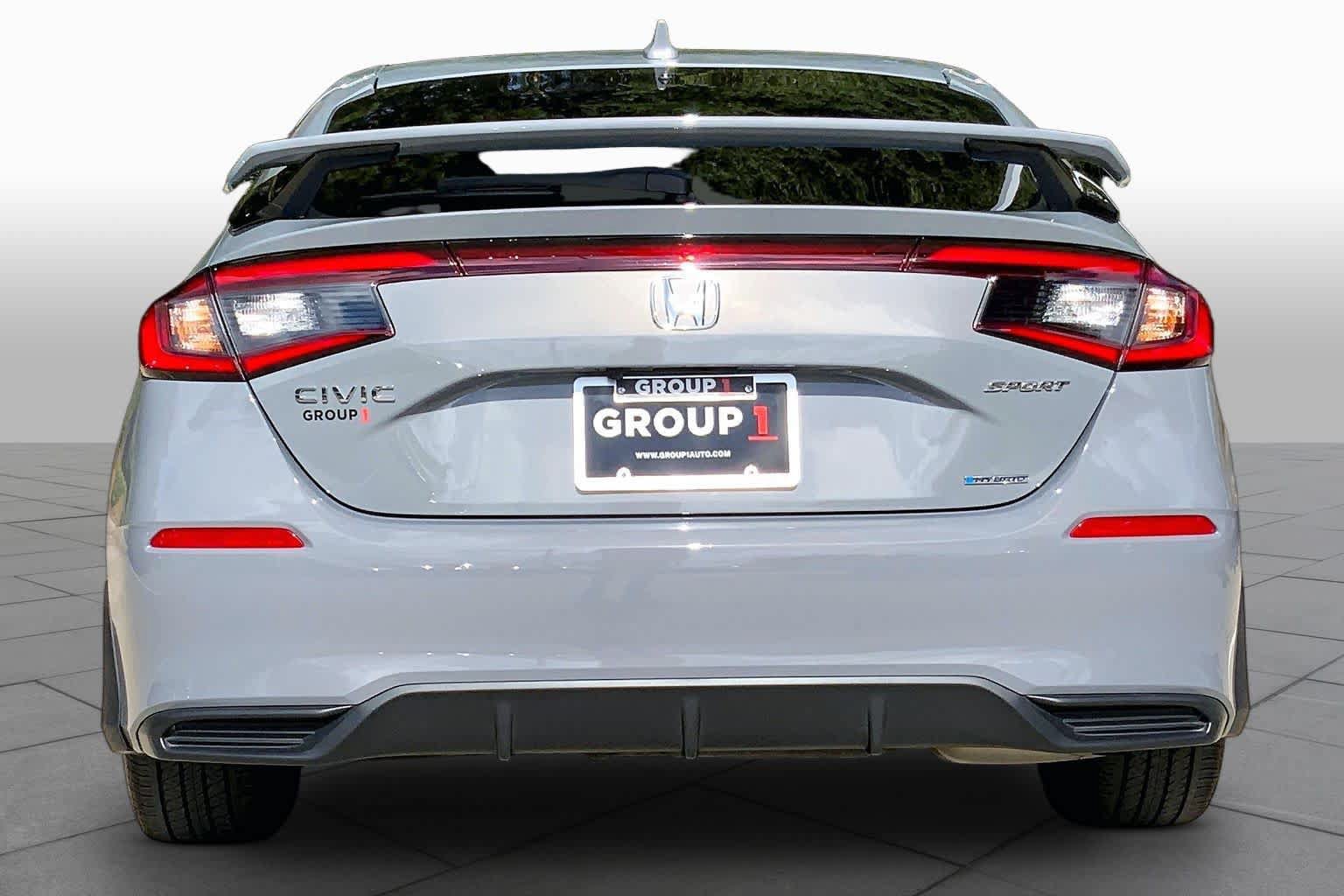 Used 2025 Honda Civic Sport image 4