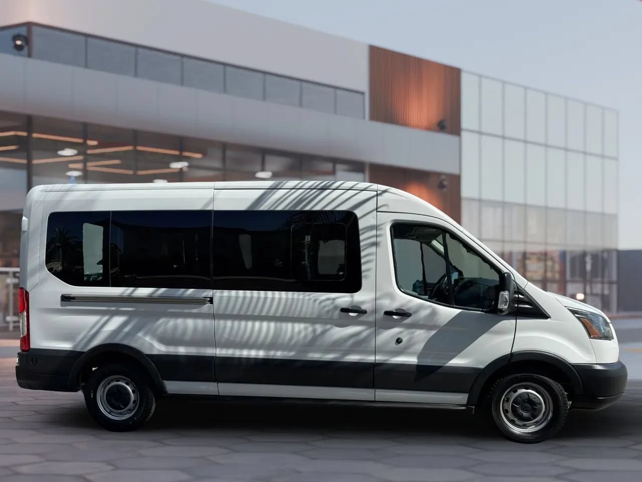 Used 2017 Ford Transit 350 XL RWD image 7