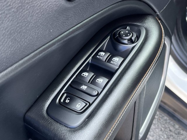 Used 2020 Jeep Compass Latitude FWD image 27