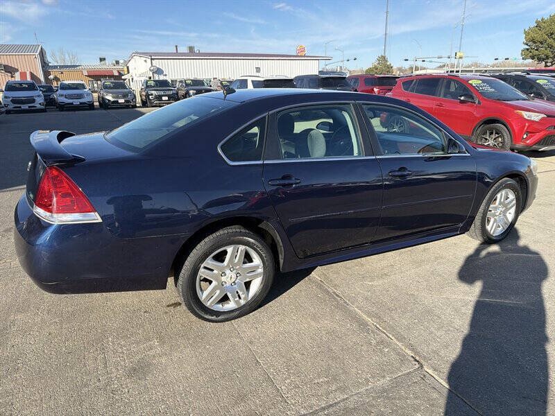 Used 2011 Chevrolet Impala LT FWD image 7