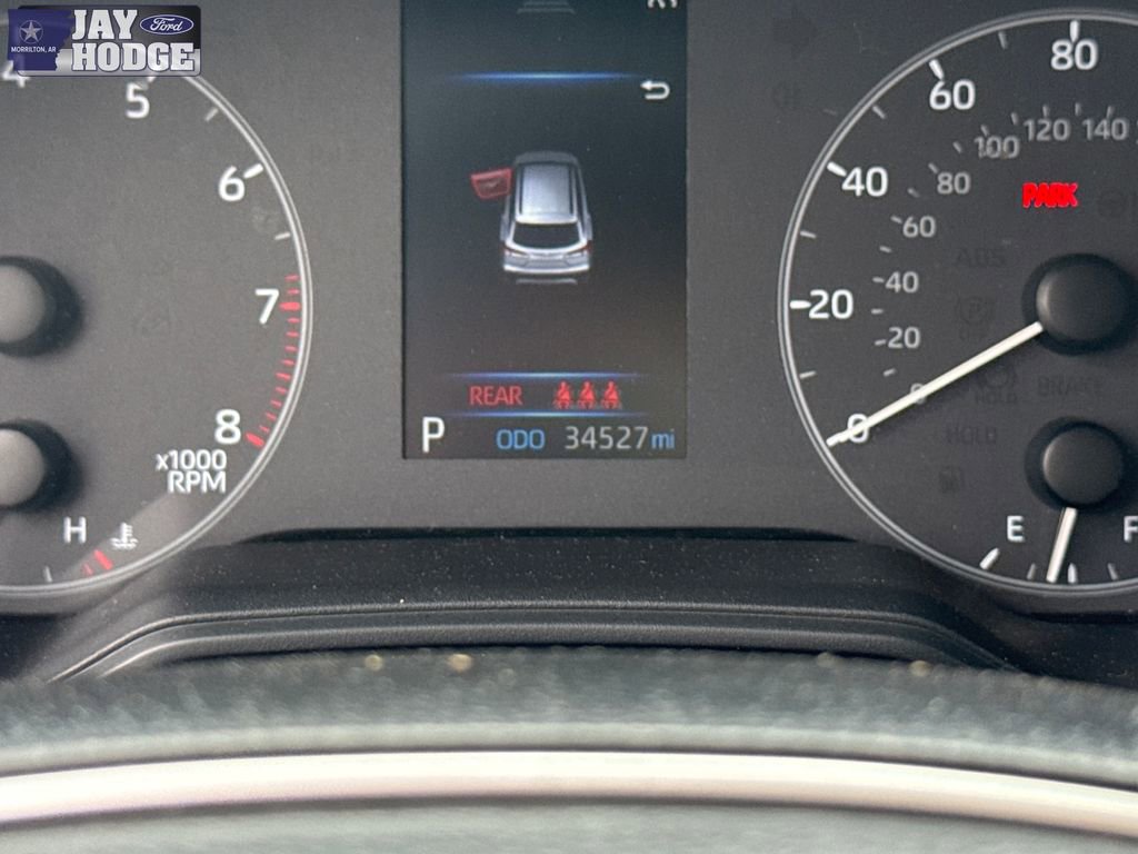 Used 2024 Toyota Corolla Cross LE FWD image 19