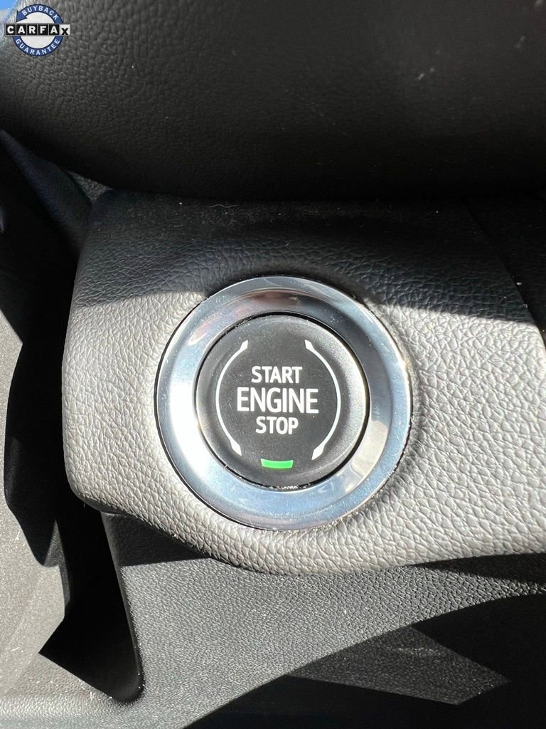 Used 2023 Buick Envision Essence image 11