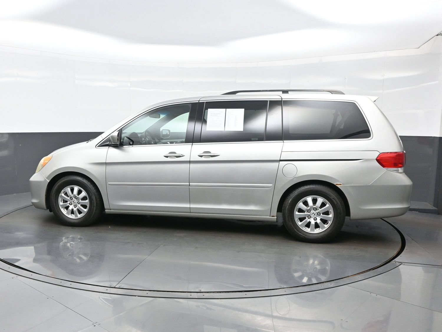 Used 2009 Honda Odyssey EX image 3