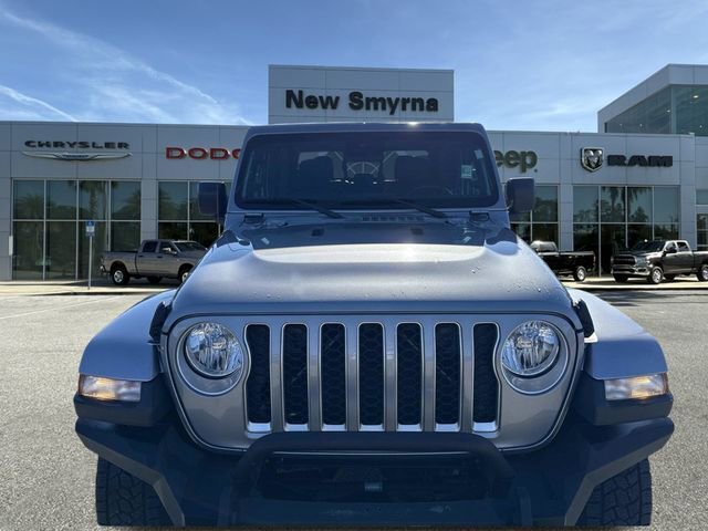 Used 2020 Jeep Gladiator Overland w/ Safety Group image 9