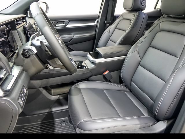 New 2027 GMC Terrain Elevation w/ Elevation Premium Package AWD/4WD image 9