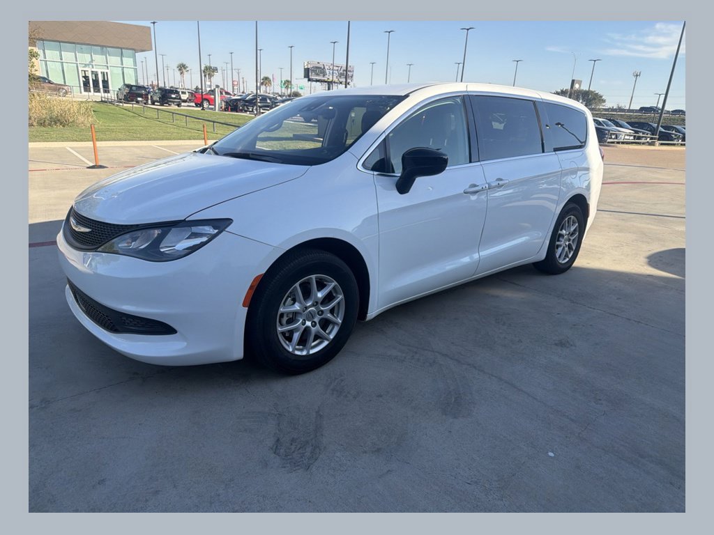 Used 2024 Chrysler Voyager LX