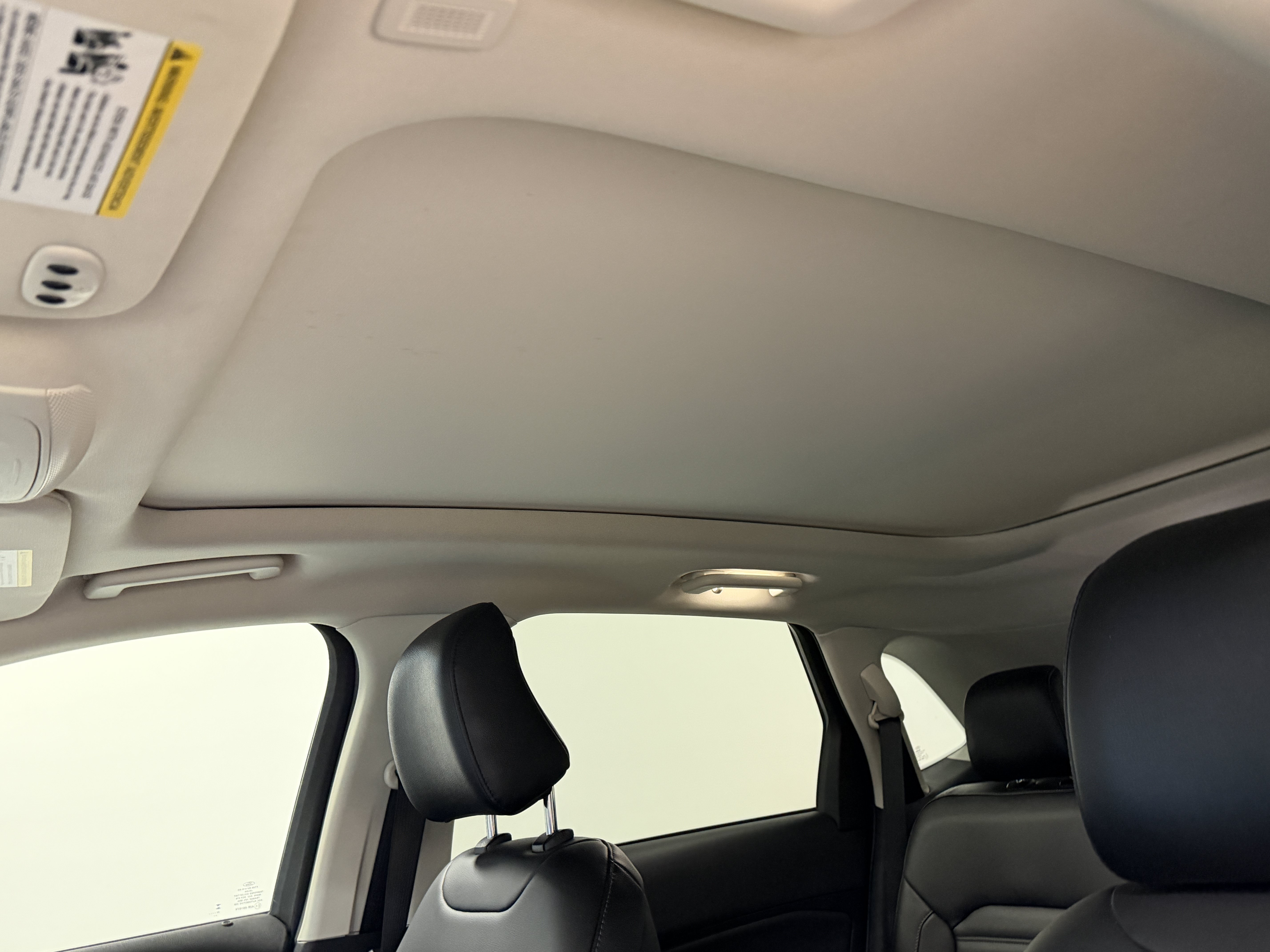 Used 2024 Ford Edge SEL w/ Convenience Package AWD/4WD image 5