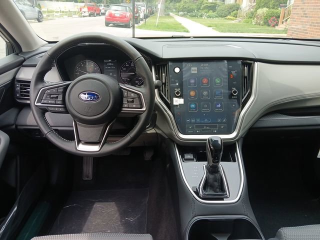 Used 2025 Subaru Outback Premium image 6