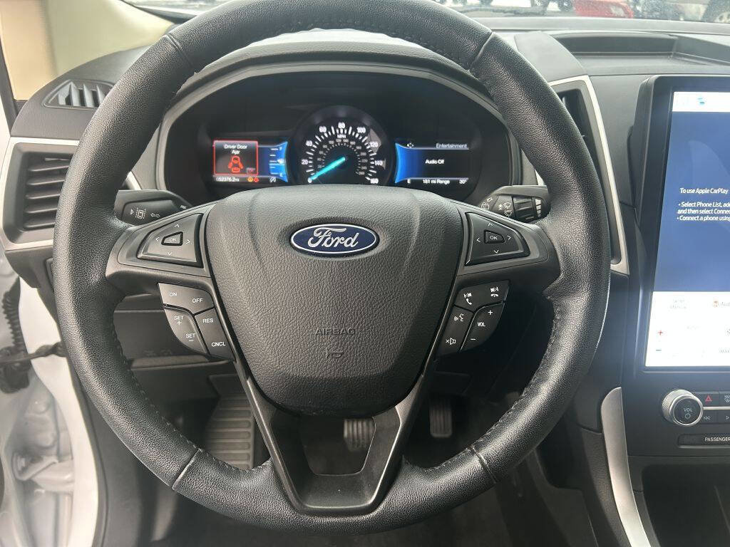 Used 2022 Ford Edge SEL w/ Convenience Package image 13
