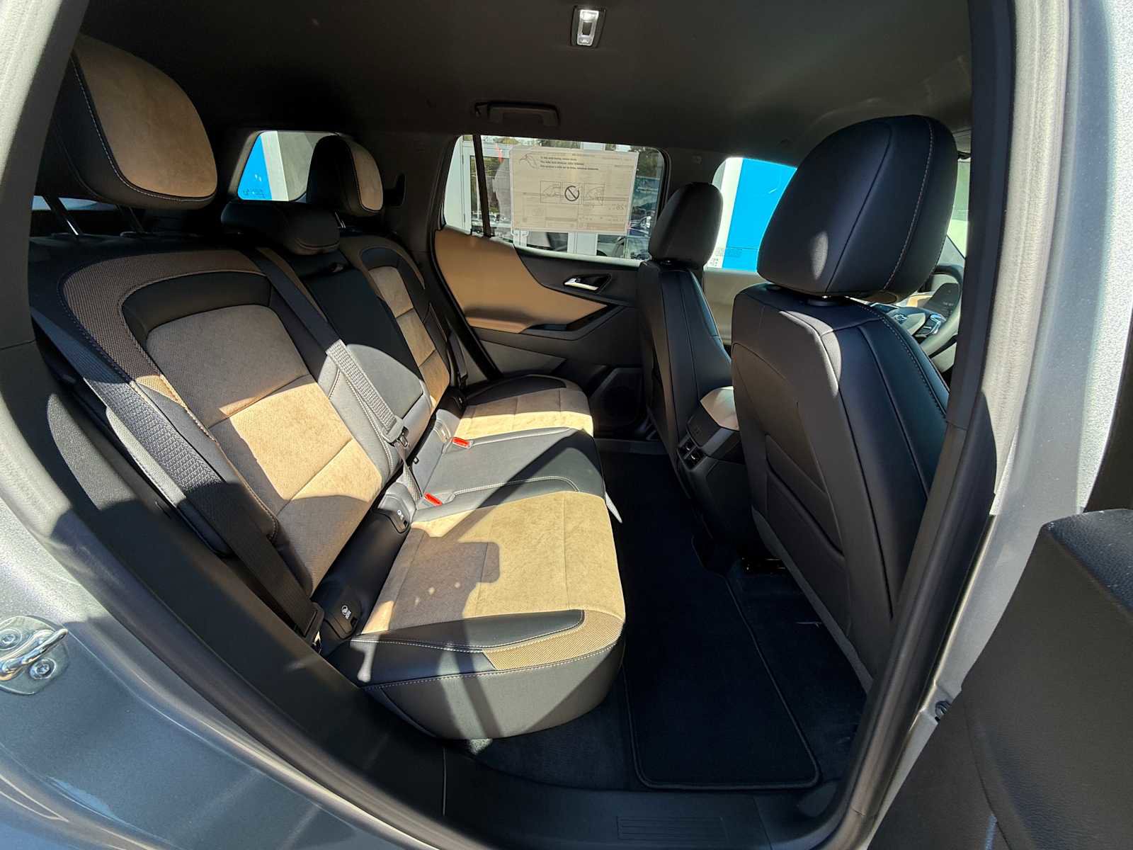 New 2026 Chevrolet Equinox ACTIV image 34