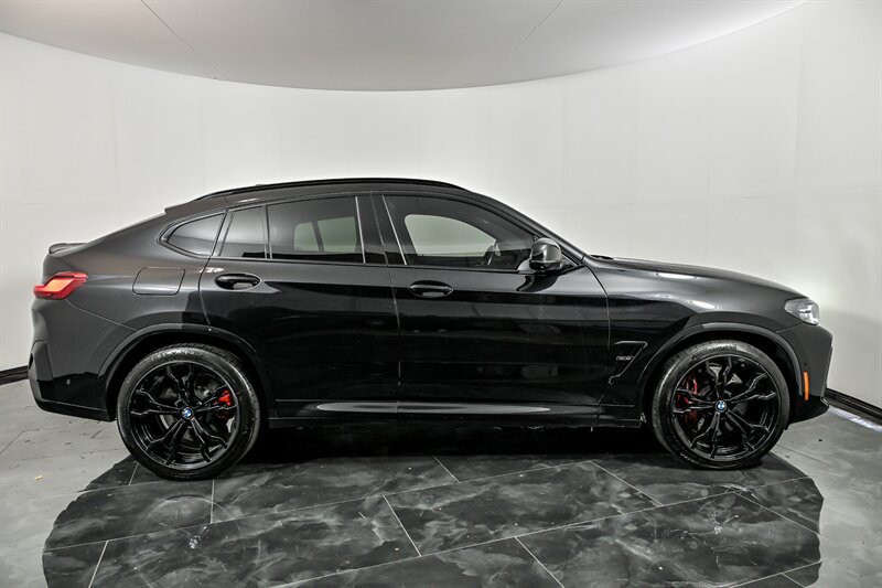Used 2024 BMW X4 M w/ Competition Package AWD/4WD image 10