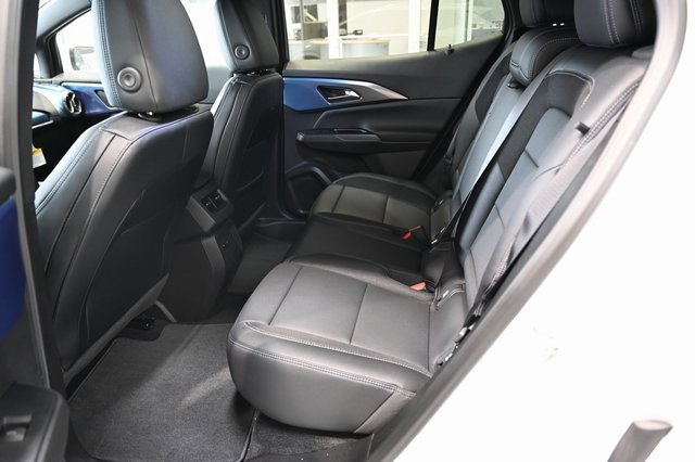 New 2026 Chevrolet Equinox EV LT w/ Convenience Package II image 11