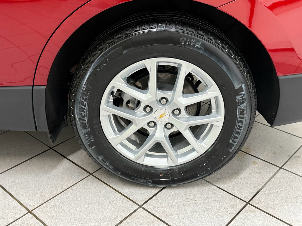 Certified 2024 Chevrolet Equinox LT FWD image 13