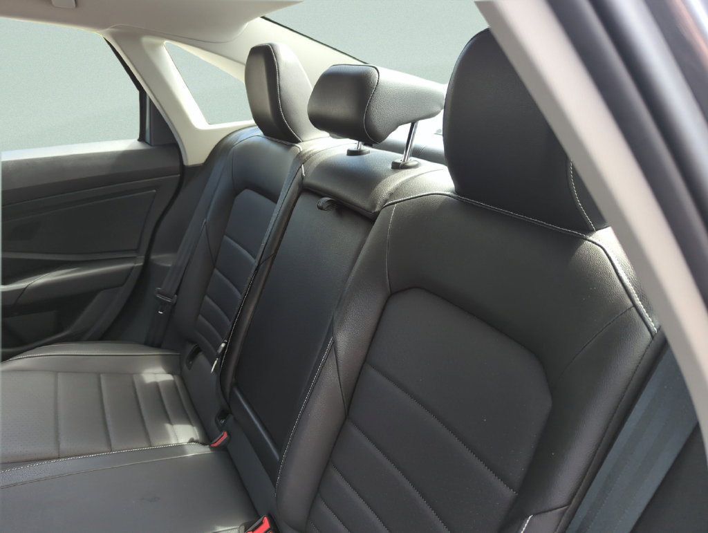 Used 2022 Volkswagen Jetta SE FWD image 29