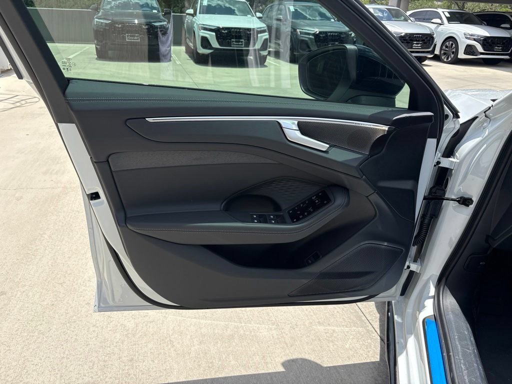 New 2026 Audi A6 Premium Plus AWD/4WD image 10