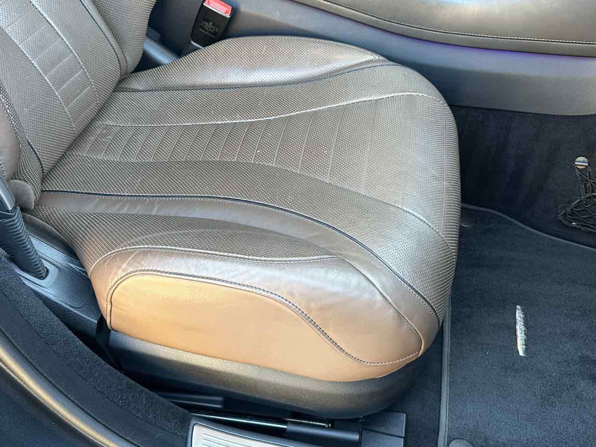 Used 2019 Mercedes-Benz S 560 Sedan image 28