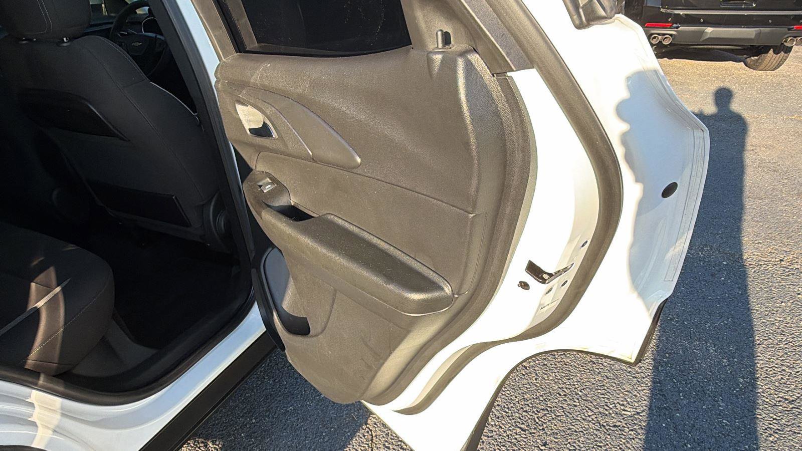 Used 2023 Chevrolet TrailBlazer LT image 16