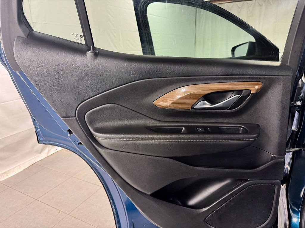 Used 2019 GMC Terrain SLE w/ Driver Convenience Package image 14