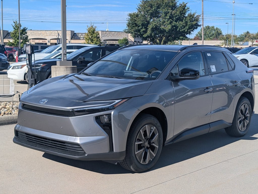 New 2026 Toyota bZ FWD image 3