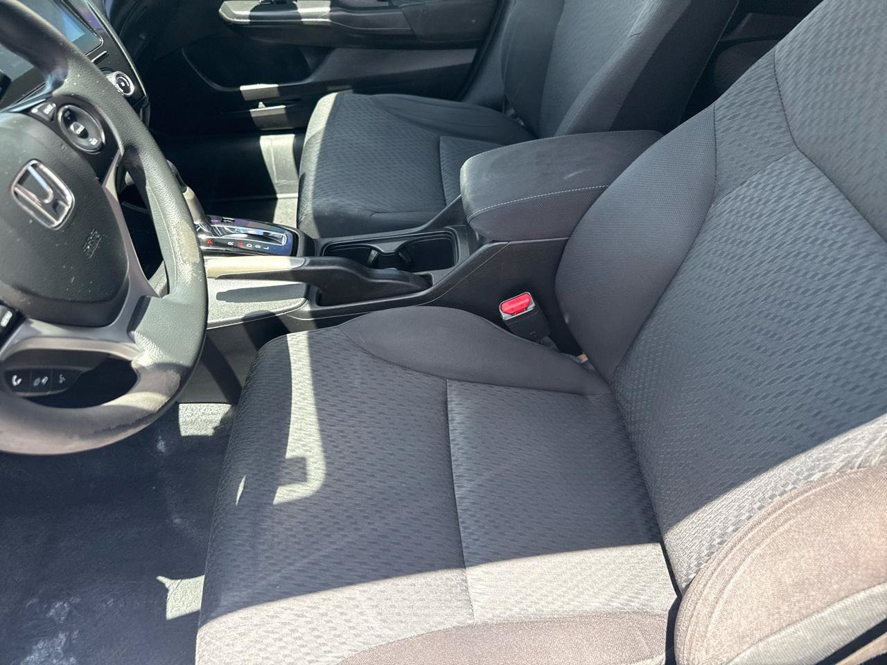 Used 2015 Honda Civic SE image 10