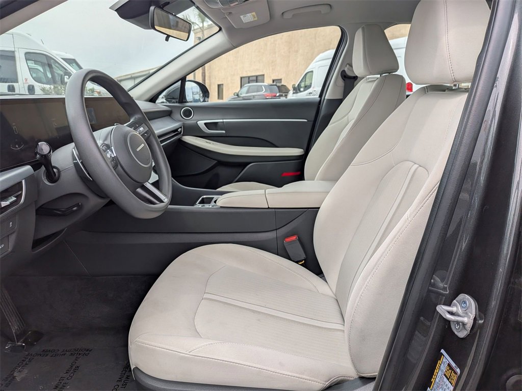 Used 2025 Hyundai Sonata SEL image 13