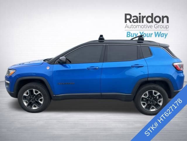 Used 2017 Jeep Compass Trailhawk AWD/4WD image 4
