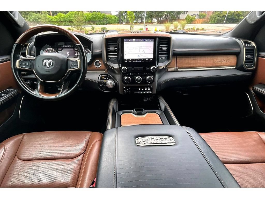 Used 2022 RAM 1500 Limited w/ Body Color Bumper Group AWD/4WD image 15