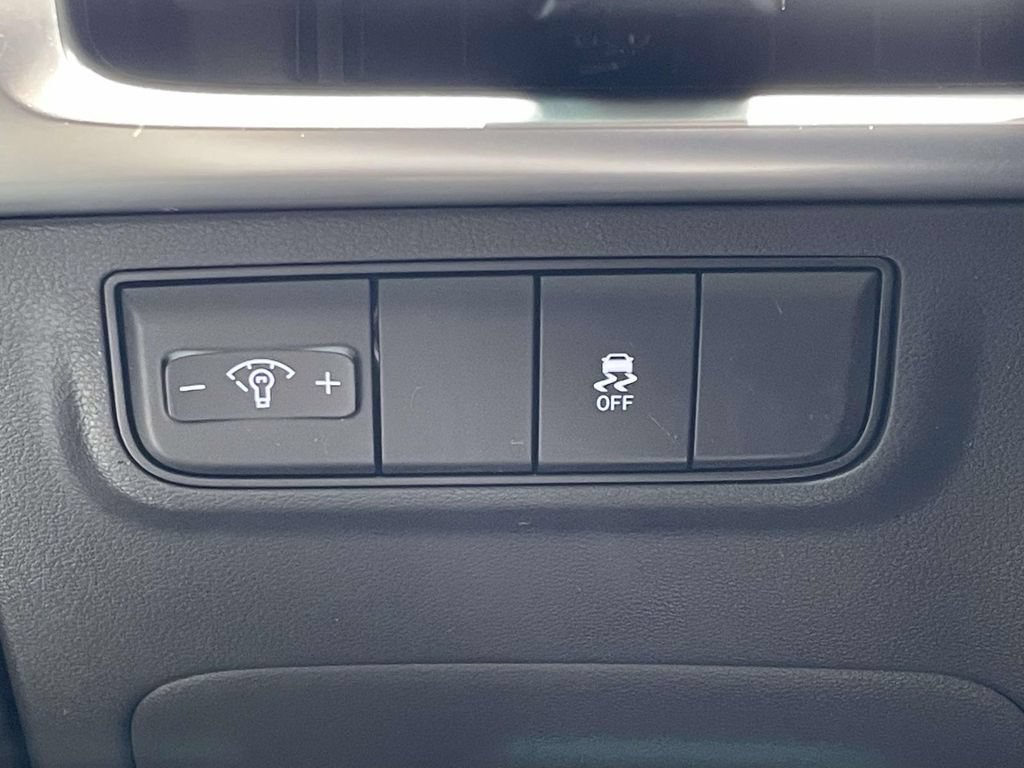 Certified 2026 Hyundai Tucson SE FWD image 17