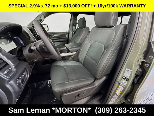 New 2026 RAM 1500 4x4 Crew Cab image 21