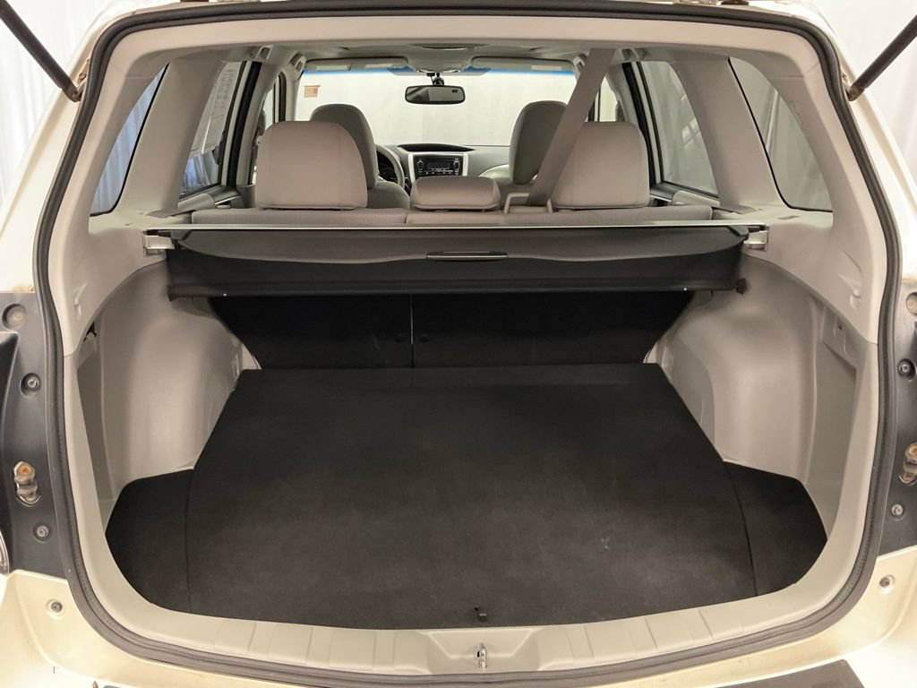 Used 2012 Subaru Forester 2.5X Premium AWD/4WD image 21