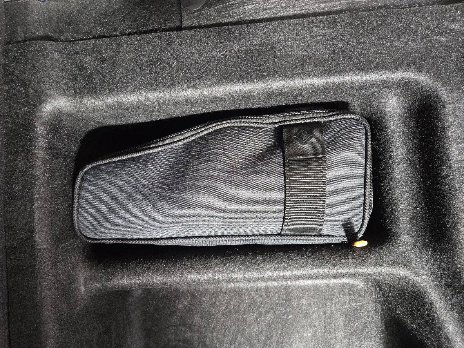 Used 2024 Rivian R1S Adventure AWD/4WD image 34