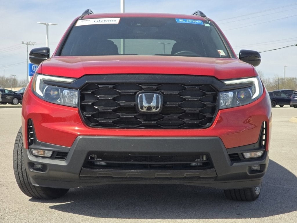 Used 2023 Honda Passport Elite image 2