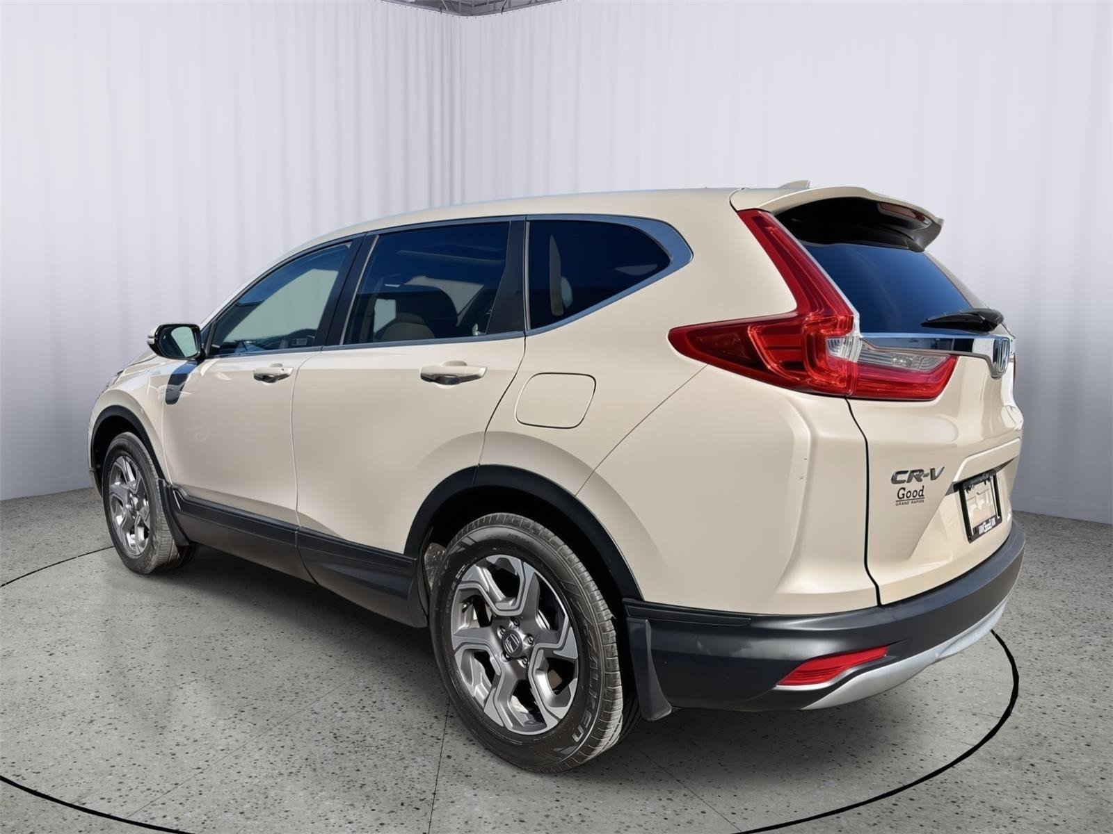 Used 2017 Honda CR-V EX image 10