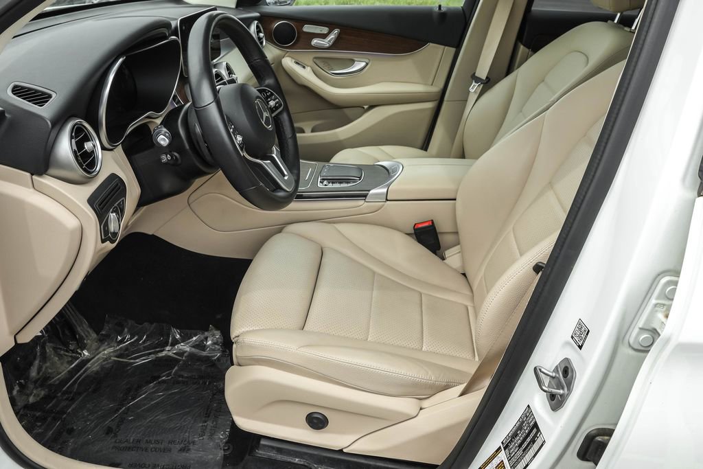 Used 2022 Mercedes-Benz GLC 300 4MATIC image 16
