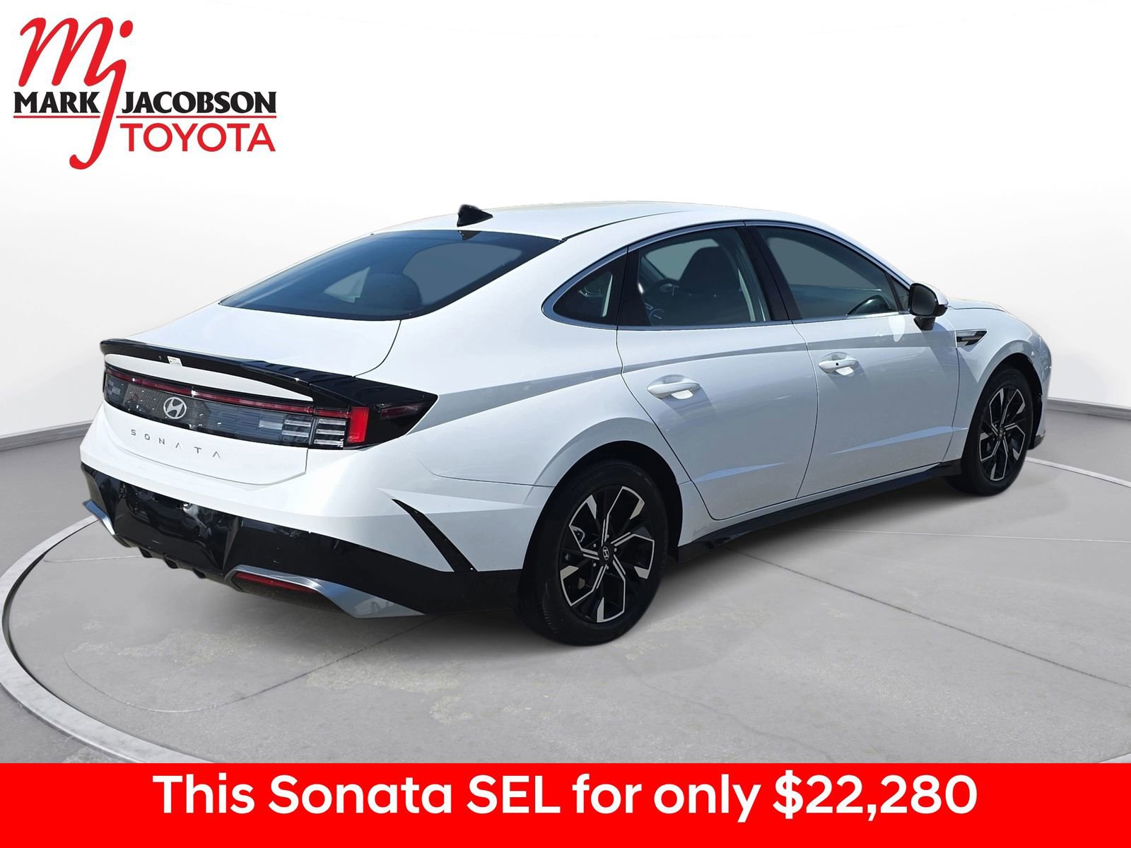 Used 2025 Hyundai Sonata SEL FWD image 9