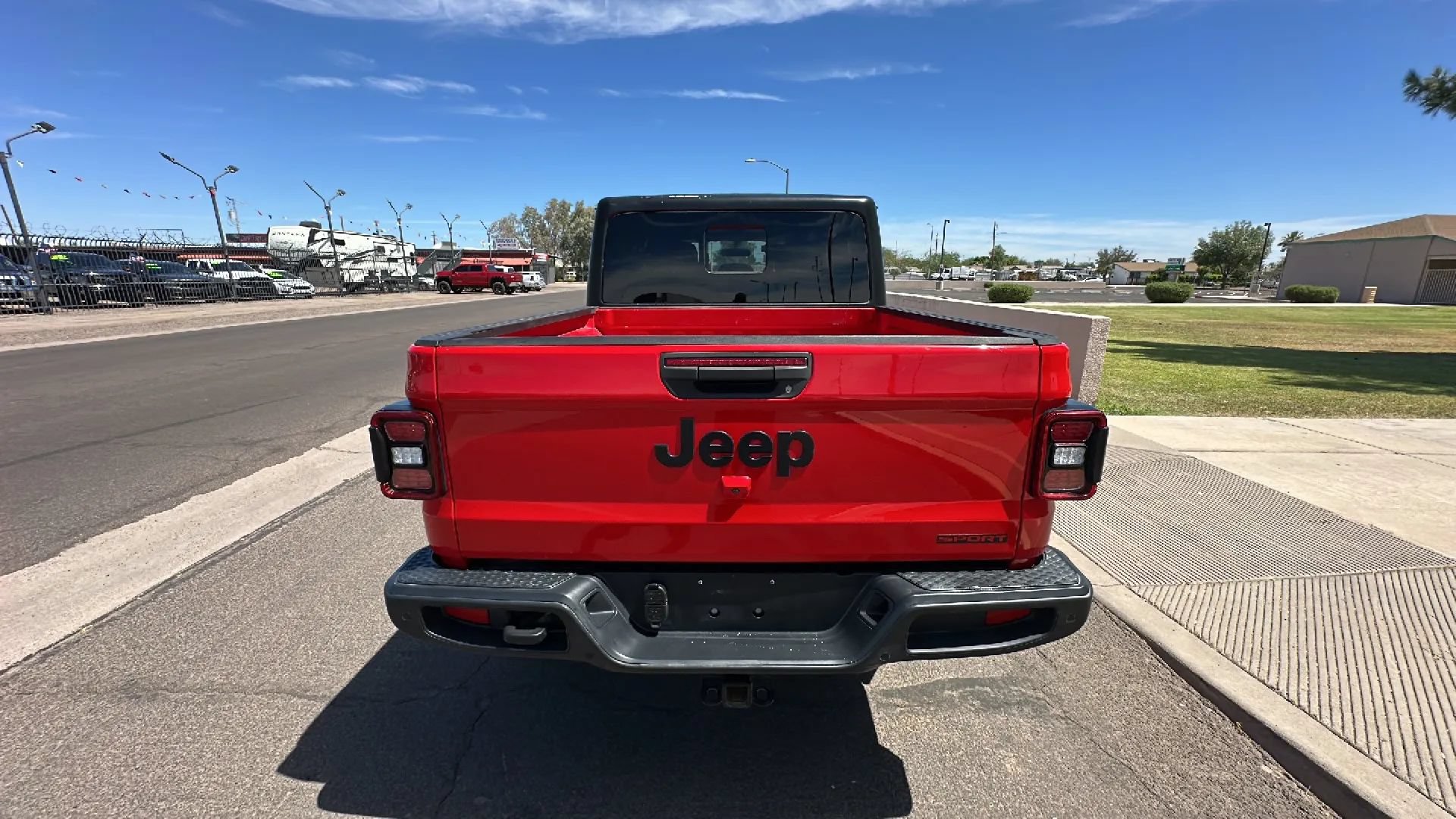 Used 2020 Jeep Gladiator Sport w/ Quick Order Package 24S AWD/4WD image 3